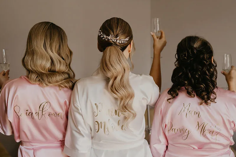 Przygotowania ślubne przed uroczystością Przygotowania ślubne przed uroczystością